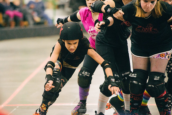 Evil Angels vs. Poison Skid'les.