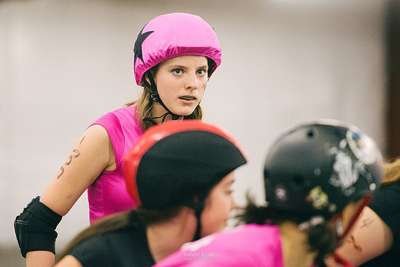 Evil Angels vs. Poison Skid'les.