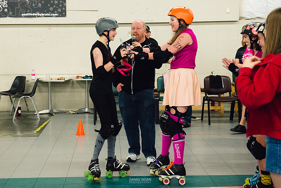 Evil Angels vs. Poison Skid'les.