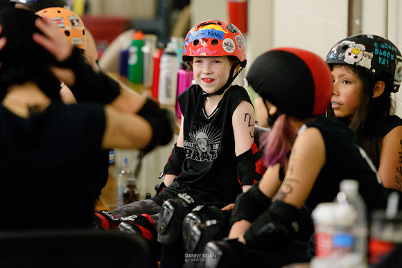 Evil Angels vs. Poison Skid'les.