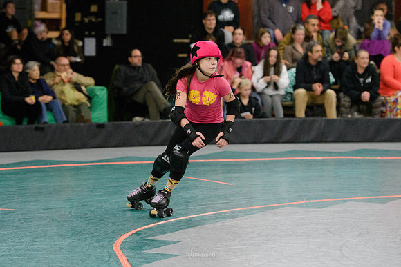 Evil Angels vs. Poison Skid'les.