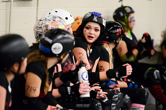Evil Angels vs. Poison Skid'les.