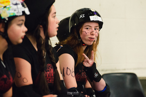 Evil Angels vs. Poison Skid'les.