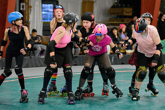 Evil Angels vs. Poison Skid'les.
