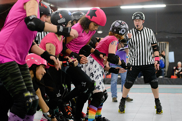 Evil Angels vs. Poison Skid'les.