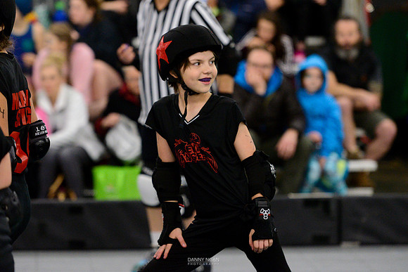 Evil Angels vs. Poison Skid'les.