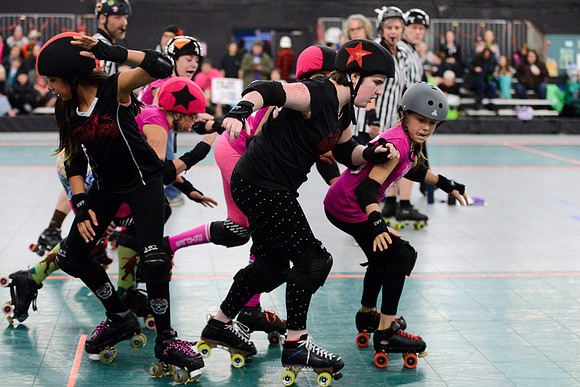 Evil Angels vs. Poison Skid'les.