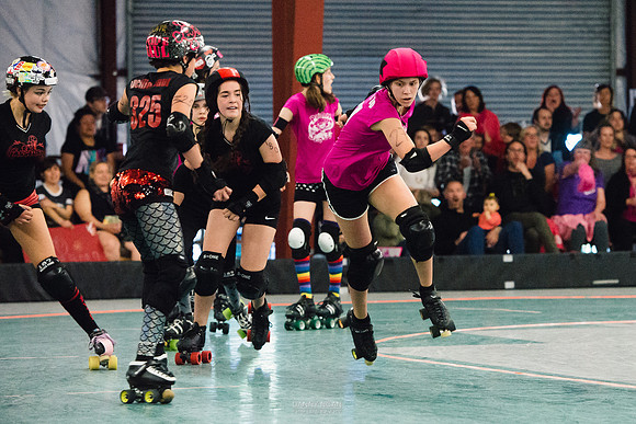 Evil Angels vs. Poison Skid'les.