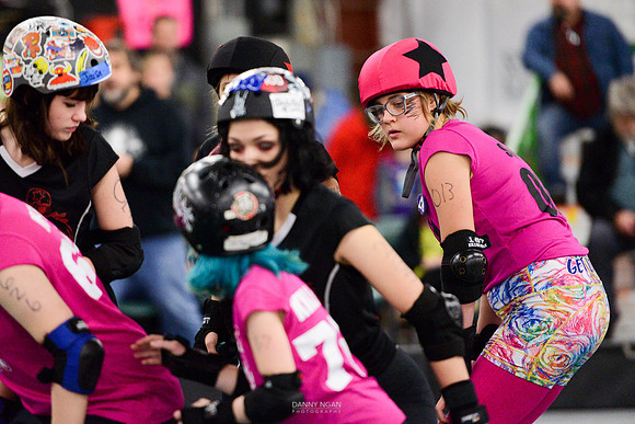 Evil Angels vs. Poison Skid'les.