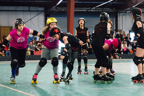 Evil Angels vs. Poison Skid'les.