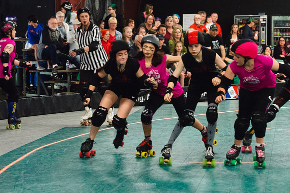 Evil Angels vs. Poison Skid'les.