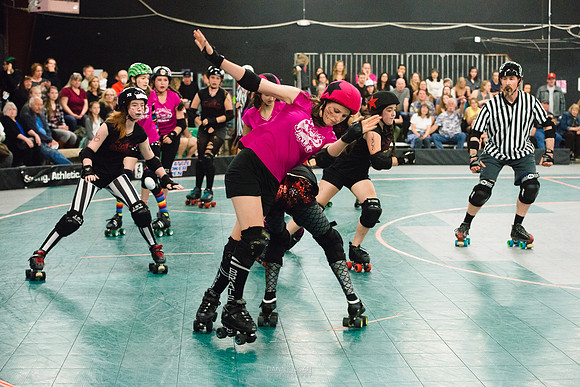 Evil Angels vs. Poison Skid'les.