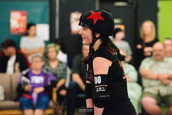 Evil Angels vs. Poison Skid'les.