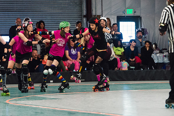 Evil Angels vs. Poison Skid'les.