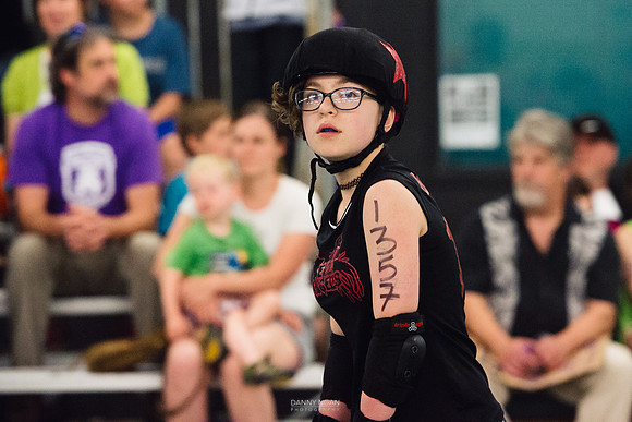 Evil Angels vs. Poison Skid'les.