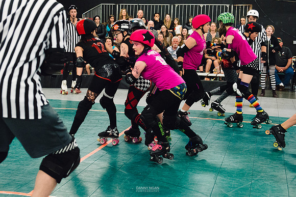 Evil Angels vs. Poison Skid'les.