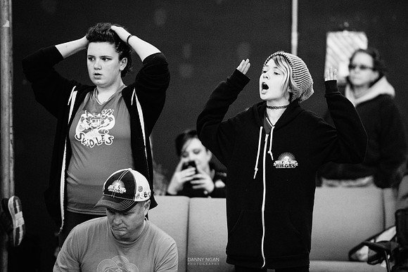 Evil Angels vs. Poison Skid'les