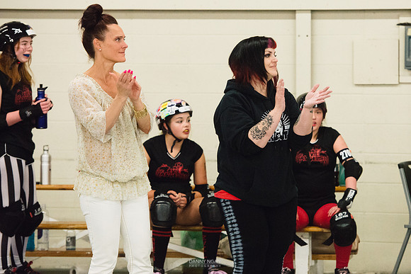 Evil Angels vs. Poison Skid'les.