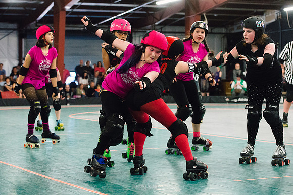 Evil Angels vs. Poison Skid'les.