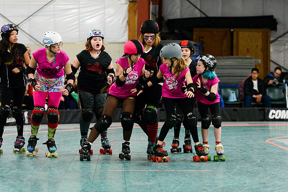 Evil Angels vs. Poison Skid'les.