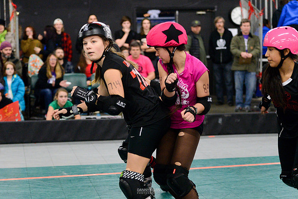 Evil Angels vs. Poison Skid'les.