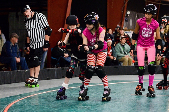Evil Angels vs. Poison Skid'les.