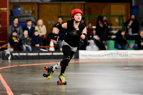 Evil Angels vs. Poison Skid'les.