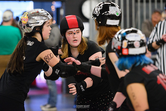 Evil Angels vs. Poison Skid'les