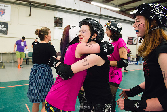 Evil Angels vs. Poison Skid'les.