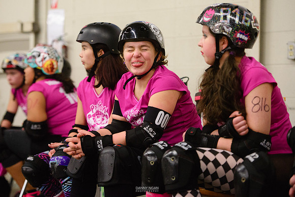 Evil Angels vs. Poison Skid'les