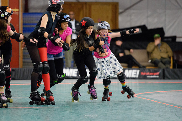 Evil Angels vs. Poison Skid'les.
