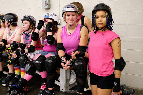 Evil Angels vs. Poison Skid'les.