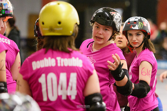 Evil Angels vs. Poison Skid'les
