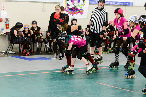 Evil Angels vs. Poison Skid'les.
