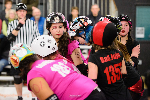 Evil Angels vs. Poison Skid'les