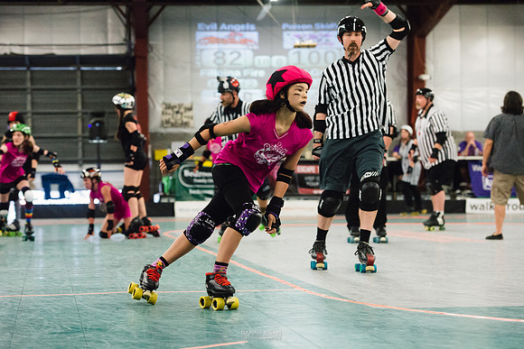 Evil Angels vs. Poison Skid'les.
