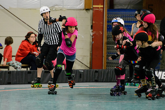 Evil Angels vs. Poison Skid'les.