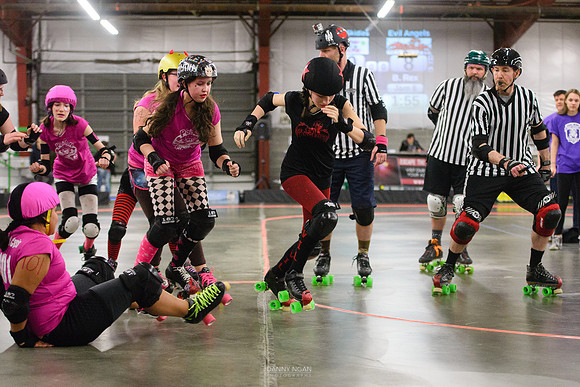 Evil Angels vs. Poison Skid'les