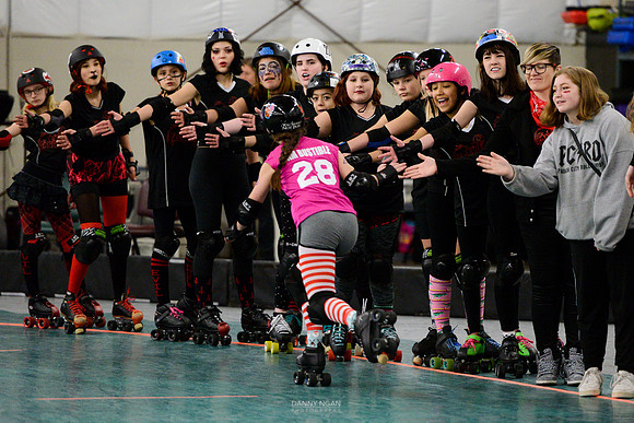 Evil Angels vs. Poison Skid'les.