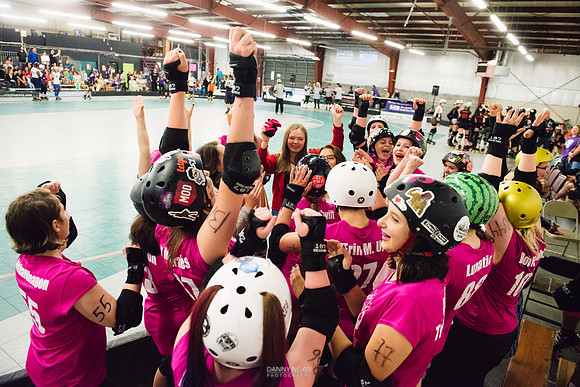 Evil Angels vs. Poison Skid'les.