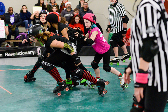 Evil Angels vs. Poison Skid'les.