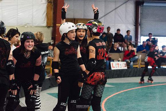 Evil Angels vs. Poison Skid'les.
