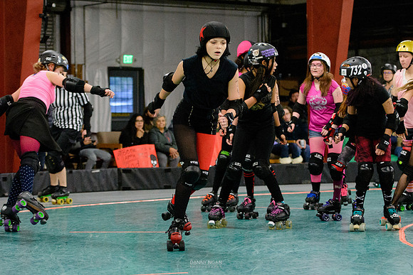 Evil Angels vs. Poison Skid'les.