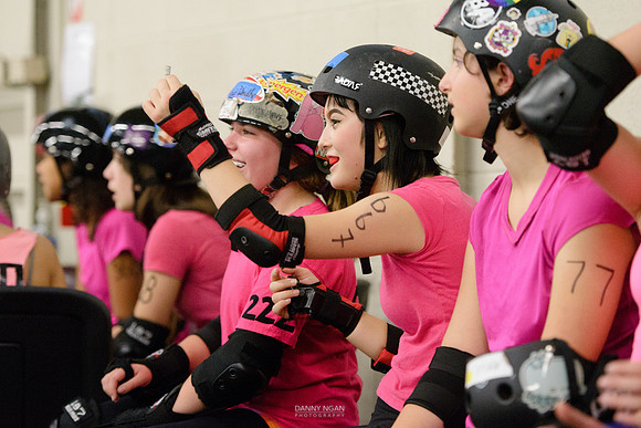 Evil Angels vs. Poison Skid'les.
