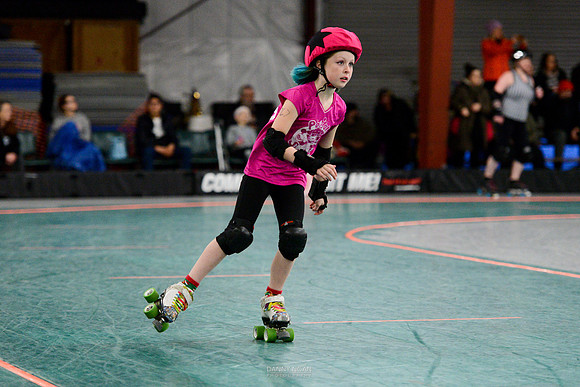 Evil Angels vs. Poison Skid'les.
