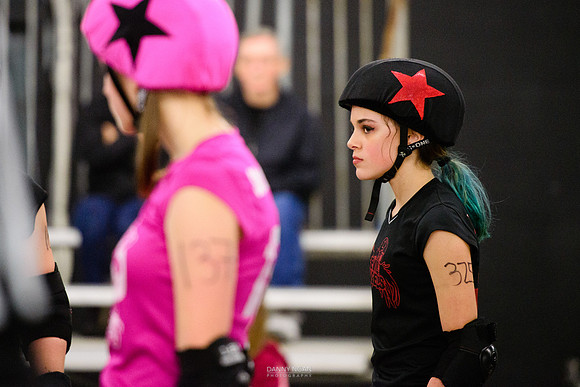 Evil Angels vs. Poison Skid'les